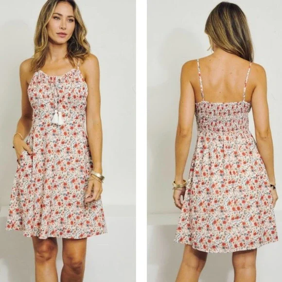 Sleeveless Floral Mini Sundress - Picture 2 of 4